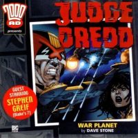 2000ad-12-judge-dredd-war-planet.jpg